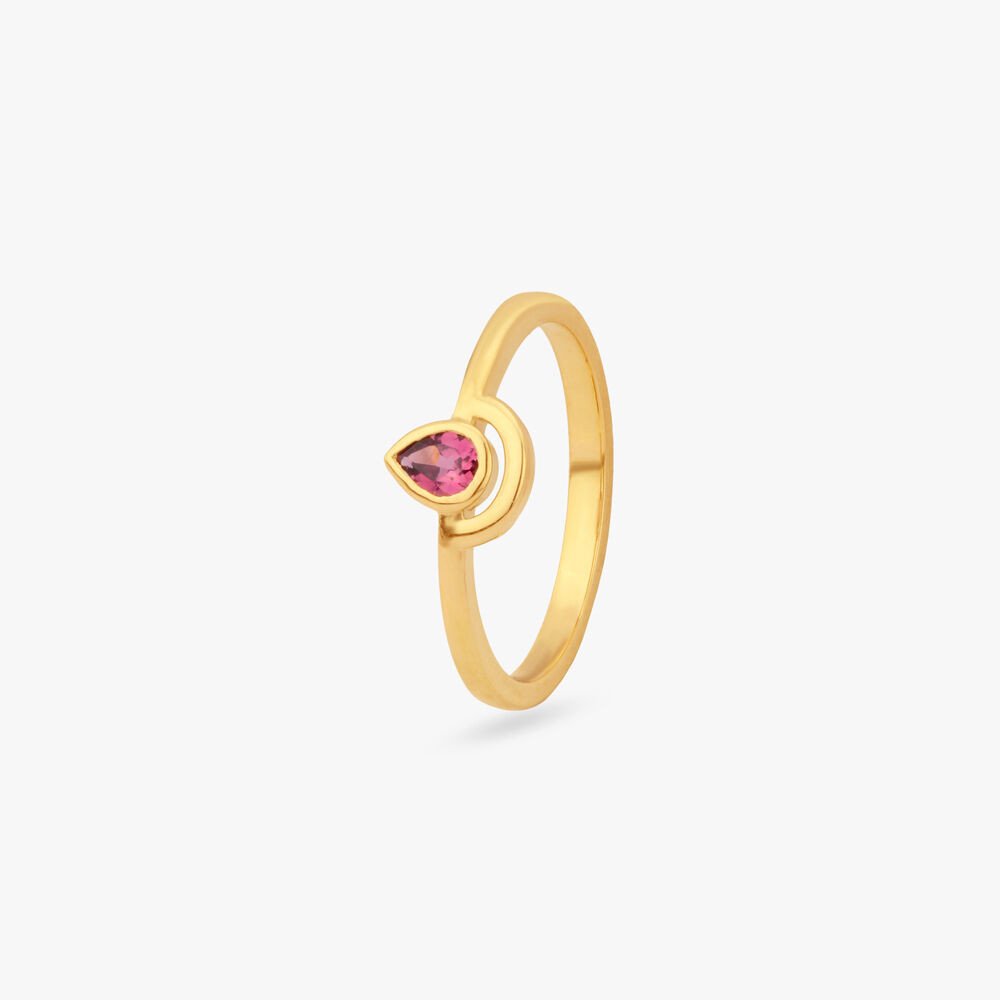 Serene Petal Gold Ring